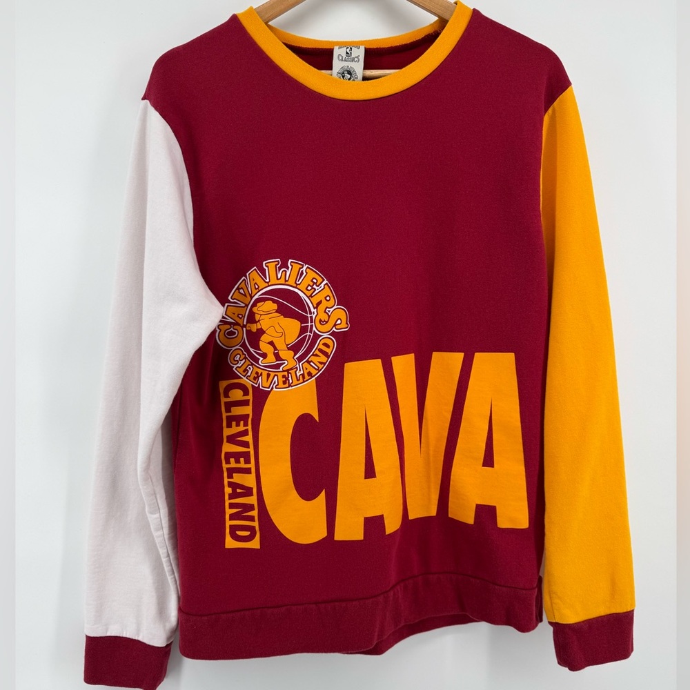 Hardwood Classics Vintage Cleveland Cavaliers Basketball Colorblock Sweatshirt L